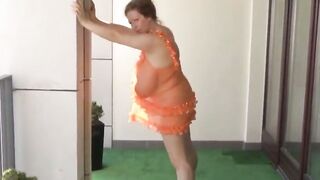 Bubble Butt Milf Rides Big Dick in POV Style - Sexy Brunette Fucks Hard