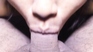 Blowing and blowing his penis very rich and he ejaculates