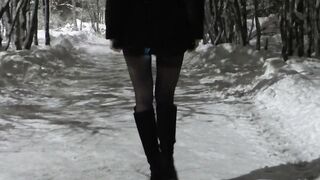 Lovely Natalie's Backlit Booty During a Winter Walk
