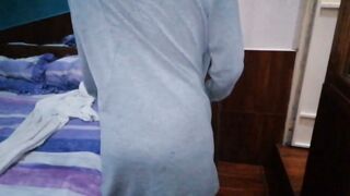 Pregnant Latina Teen Gives Sensual Blowjob After Shower