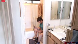 Stepson is addicted to porn and Stepmom uses her body to gotten him interested in real sex