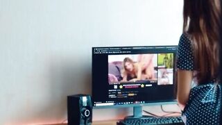 Amateur Wife Dogging Her Husband Watching Hardcore Sex on PC Monitor