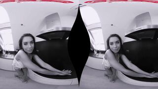 Softcore Solo into Virtual Reality
