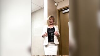 Hotel restroom