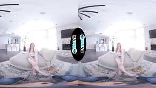 WETVR sexy Dark Hair Spreads Her Legs Into VR