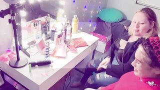 Vulgar Dyke business partners exchange ideas inside the bedroom!