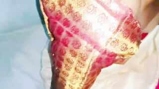 Cream color sary inside babe fiance