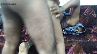 लॉकडाउन में चूत मारकर मन बहलाया