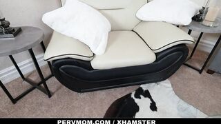 Big Titted Older Therapist London Rose Offer Stepson A Lesson