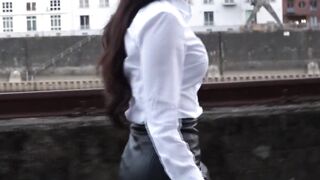 Vanessa into town