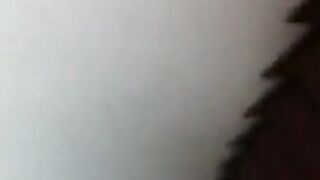 Nudistas amateur maduros se divierten