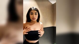 Milf Huge Titted women Performance Her Melons