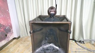 Rubber vacuum box bdsm and BP fem dom