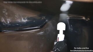 Rubber vacuum box bdsm and BP fem dom