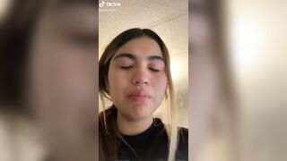 Tik Tok: FEMALES!#105