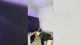 Tik Tok: hoes#111