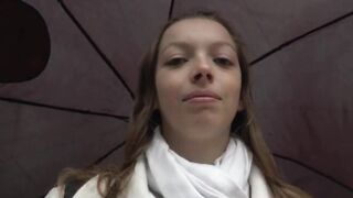 charlotte 19 year old ans lyceenne accro au sexe