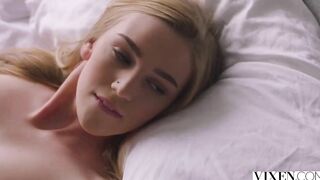 Romantic sex women masterbating