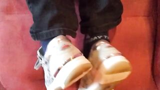 My walking stinky Foot