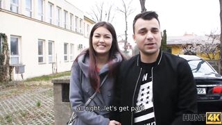 HUNT4K. Petite women reduces price for vehicle by having sex