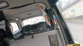 cunt with mouth Banged inside Taxi