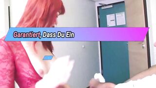 NETTES ROTHAARIGES MADCHEN FICKT HEIBEN KERL - DEUTSCHER