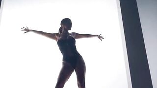 T.P - HISPANIC CHICK PMV