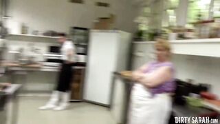 KINKY SARAH - Beastly Food Porn