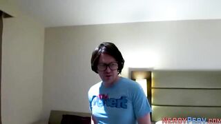 Leeds geeks gets fellatio from tiny euro
