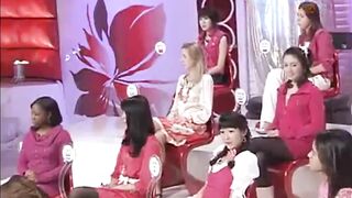 Misuda - Global Talk Performance Chitchat Of Super Sexy Ladies 060