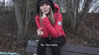 Outdoor Agent Cheating Wifey Goes and Screws a Stranger