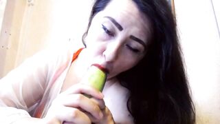 Hottie Mom got wild on kitchen and suck big eggplant