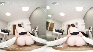 VR BANGERS Little Banged! Break With Cutie 18 Yo Mia Evans At Work VR Porn
