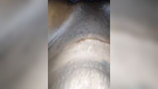 Listen to her groaning and tremble when she squirts