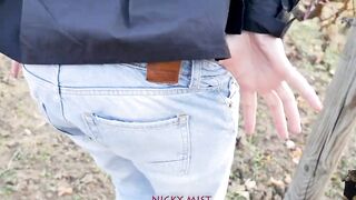 Stepsister wasn't catch while sucking off dick into grape orchard