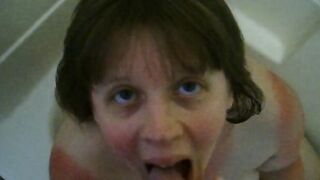 BBW Fiance Drinking Piss inside The Bath-Tub
