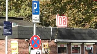 Kinky,Tina , Im Internet erkannt und gefickt