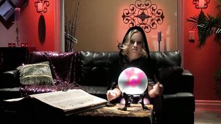 Nicole Aniston Summons A Large Penis To Nailed