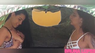 BRUNA LOPES X KAREN OLIVER....ESSAS DUAS SE PEGAM.SEMPRE QUE SE