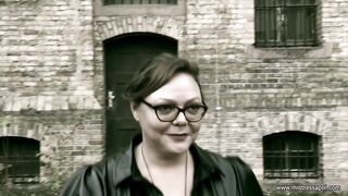 Domina Girlfriend April - Waterboarding sub - Capture