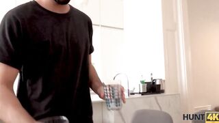 HUNT4K. Hunter resolves conflict with friend by paying for sex
