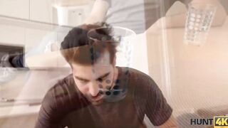 HUNT4K. Hunter resolves conflict with friend by paying