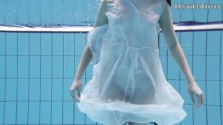 Aqua women Andrejka underwater stripping and swimming