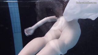 Aqua women Andrejka underwater stripping and swimming