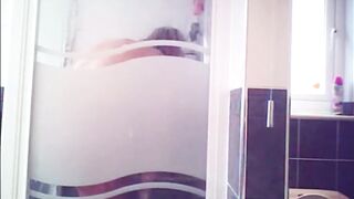 See her take a shower - sexy floppy melons and