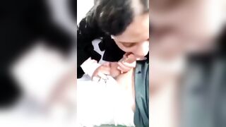 Pretty Saudi cunt with mouth