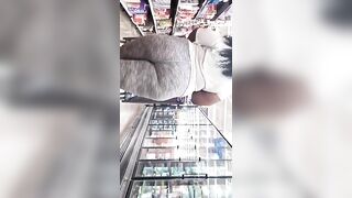 Phat jiggly ass african