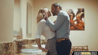 fucking a goddess mom inside the WC
