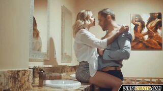 fucking a goddess mom inside the WC