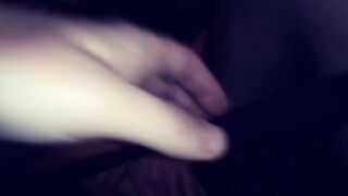 MollyxXxNewkirk plays with her cunt, then give FELLATIO